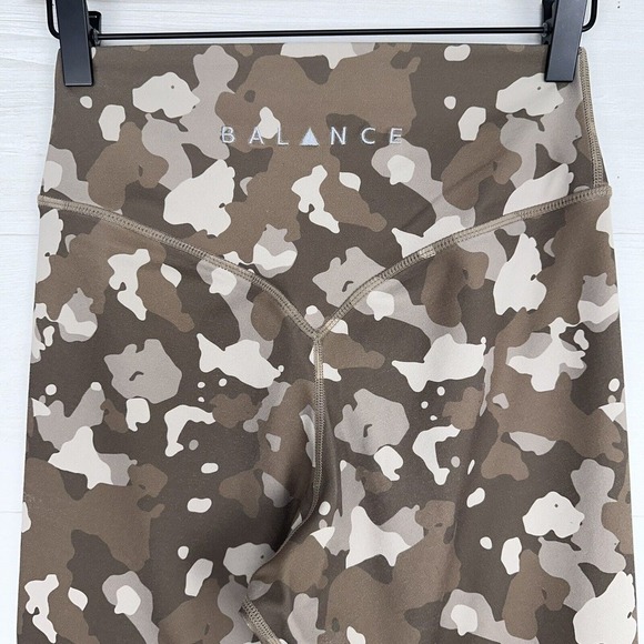 Balance Athletica Vitality Ascend Pant High Rise Camo Leggings Brown Size Medium - Picture 7 of 13